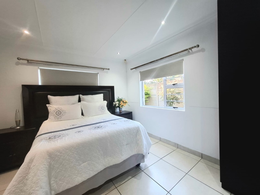 3 Bedroom Property for Sale in Nahoon Valley Park Eastern Cape